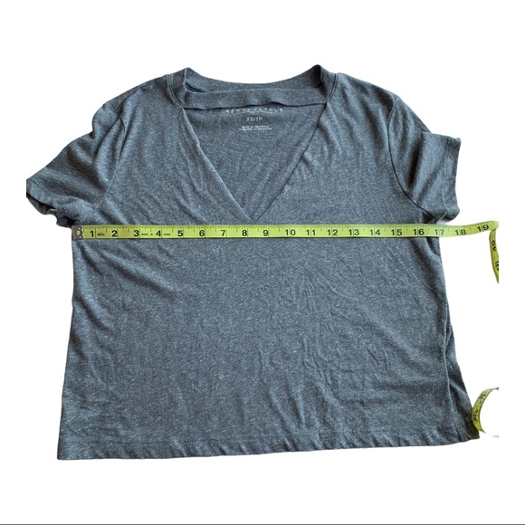(2) Aeropostale Basic V-Neck Crop Top Bundle- XS - Picture 11 of 14